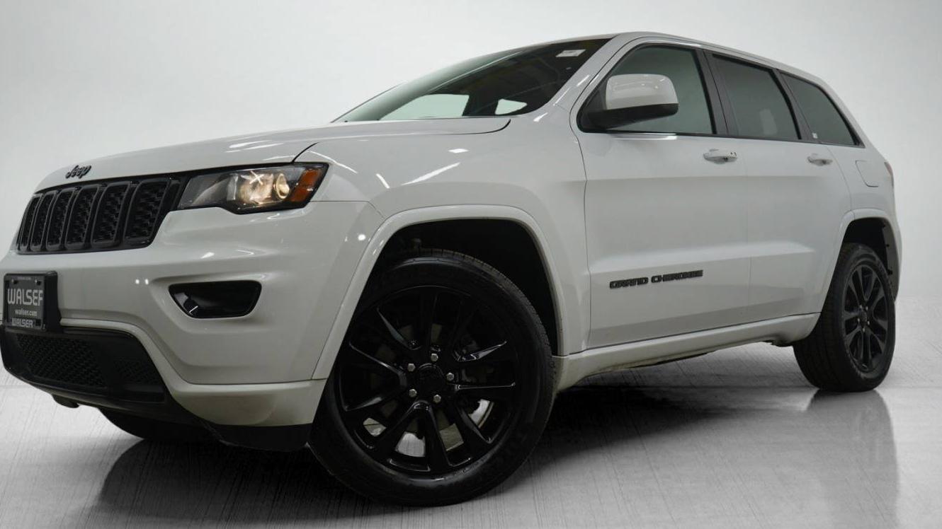 JEEP GRAND CHEROKEE 2018 1C4RJFAGXJC229188 image